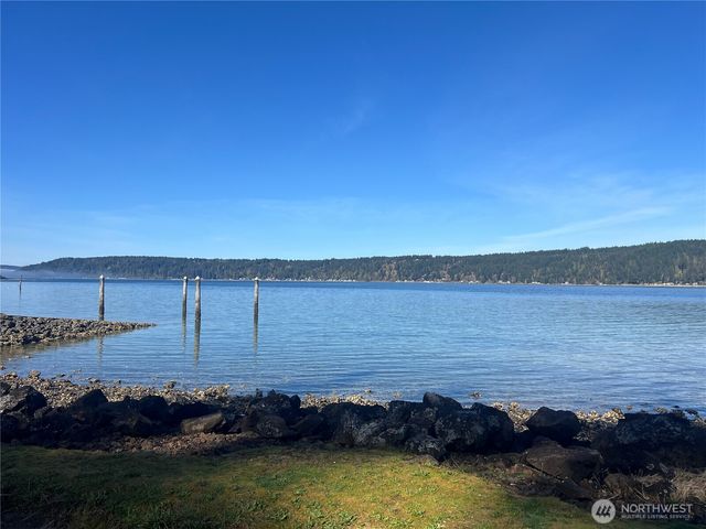 380 E Laurel Park, Union, WA 98592