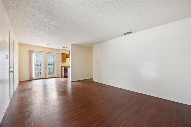 5902 Harwill CIR A, Austin, TX 78723