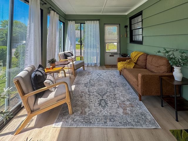 8 Francella Rd, Methuen, MA 01844