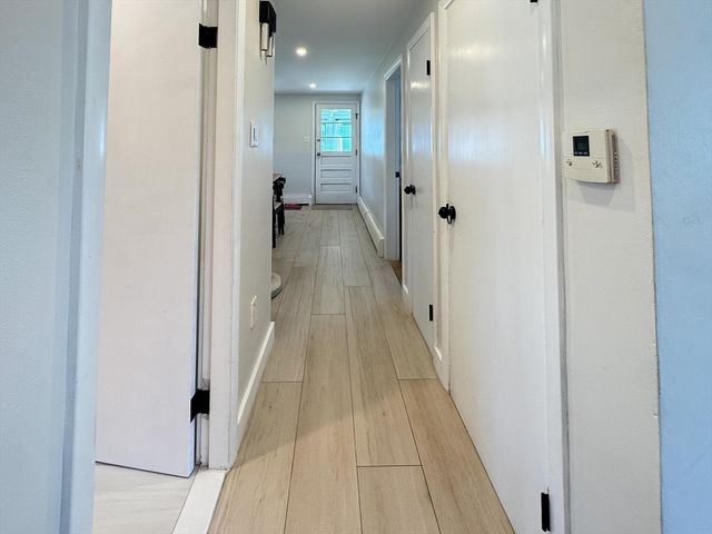 8 Francella Rd, Methuen, MA 01844