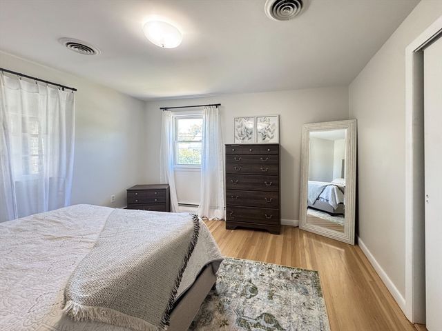 8 Francella Rd, Methuen, MA 01844