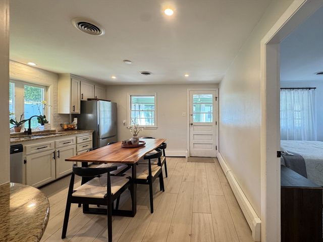 8 Francella Rd, Methuen, MA 01844