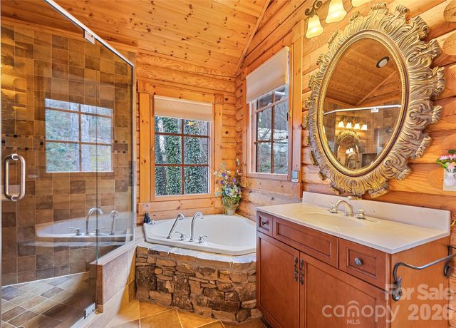 1200 Tawodi Trail, Maggie Valley, NC 28751