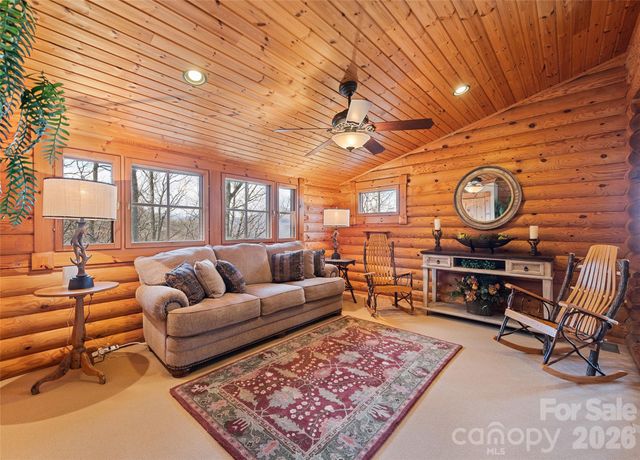 1200 Tawodi Trail, Maggie Valley, NC 28751