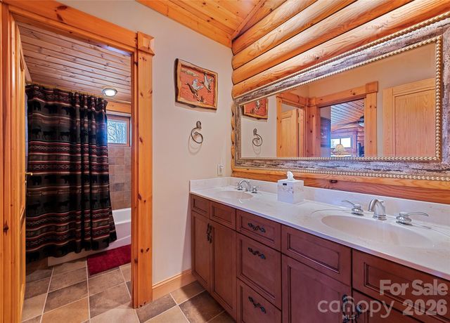 1200 Tawodi Trail, Maggie Valley, NC 28751