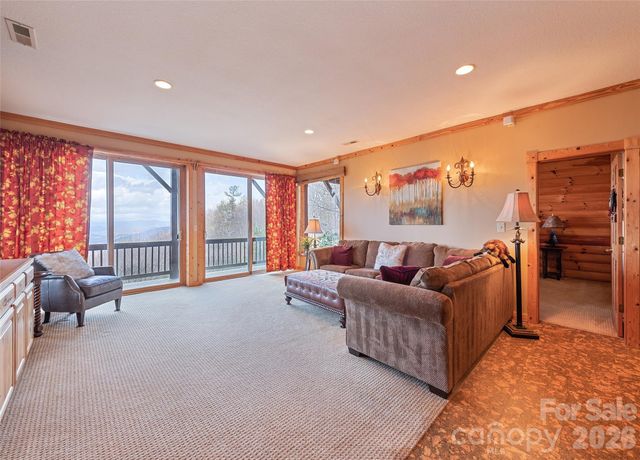 1200 Tawodi Trail, Maggie Valley, NC 28751