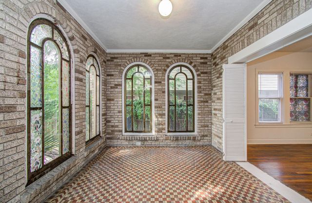 4802 La Branch Street, Houston, TX 77004
