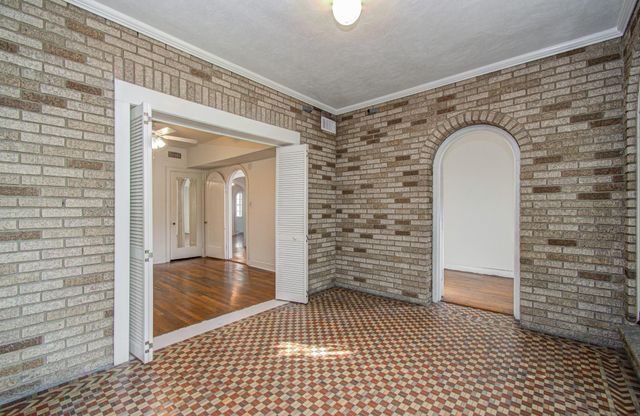 4802 La Branch Street, Houston, TX 77004