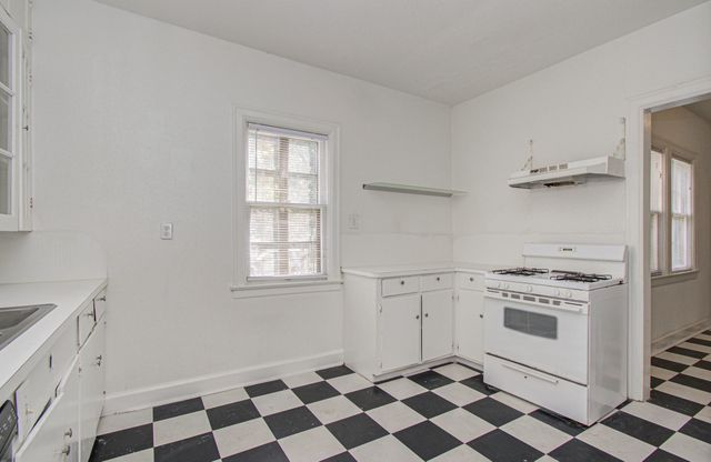 4802 La Branch Street, Houston, TX 77004