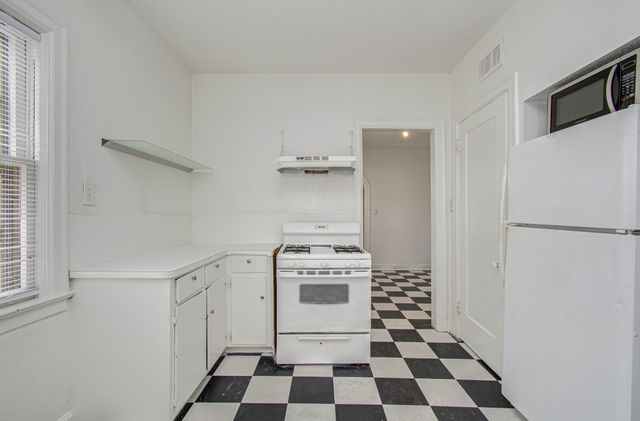 4802 La Branch Street, Houston, TX 77004