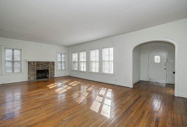 4802 La Branch Street, Houston, TX 77004