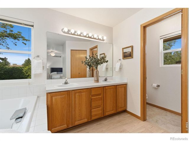 3909 Sunstone Way, Fort Collins, CO 80525