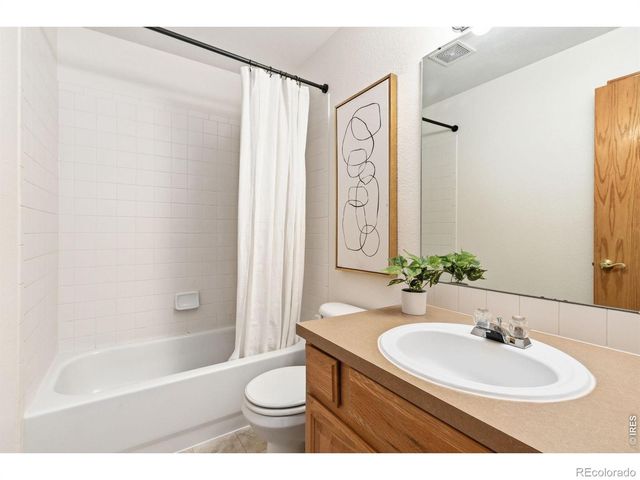 3909 Sunstone Way, Fort Collins, CO 80525
