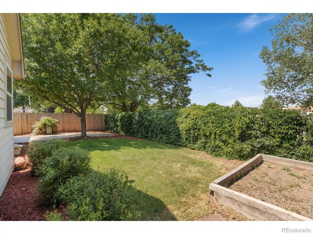 3909 Sunstone Way, Fort Collins, CO 80525