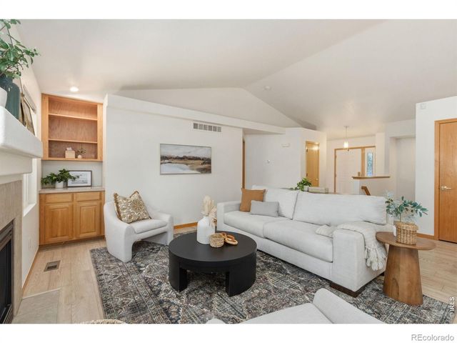 3909 Sunstone Way, Fort Collins, CO 80525