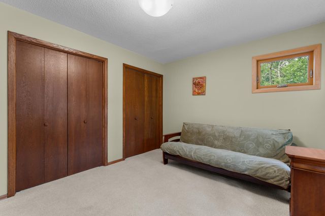 2901 Bambi Court SW, Rochester, MN 55902