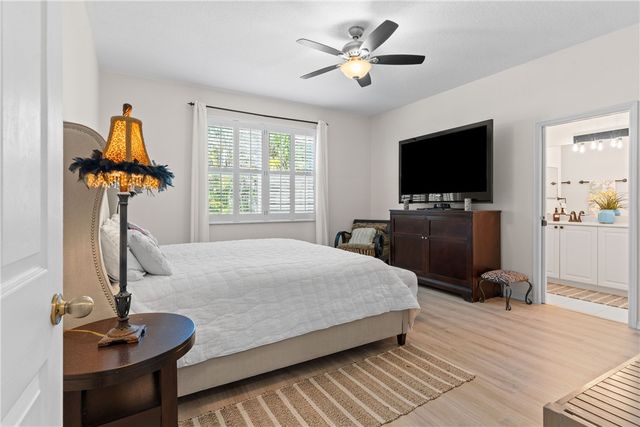 4805 47th Court, Vero Beach, FL 32967