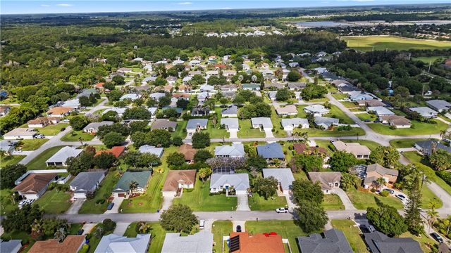 4805 47th Court, Vero Beach, FL 32967