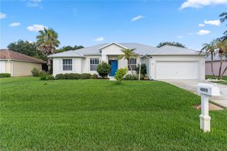 4805 47th Court, Vero Beach, FL 32967