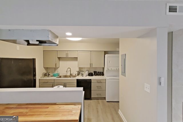 4701 Flat Shoals Road 50A, Union City, GA 30291