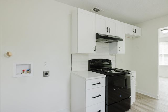 5222 W 29th Street, Little Rock, AR 72204