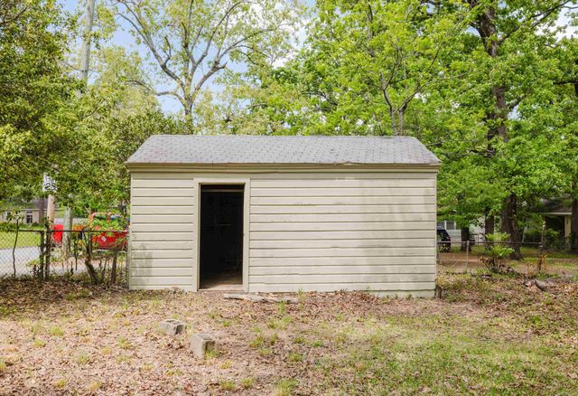 5222 W 29th Street, Little Rock, AR 72204