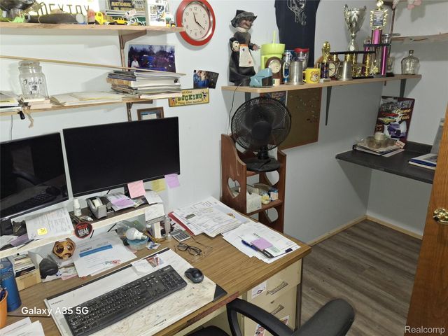 8969 Hyne Road, Brighton, MI 48114