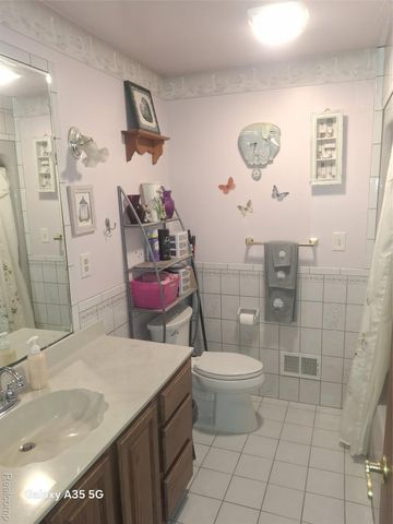 8969 Hyne Road, Brighton, MI 48114