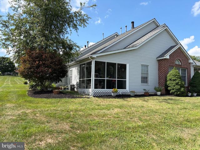 81 HUNTERS TRL, Gettysburg, PA 17325