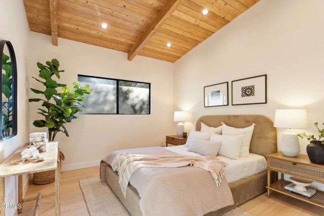 5578 Terrace Drive, La Crescenta, CA 91214