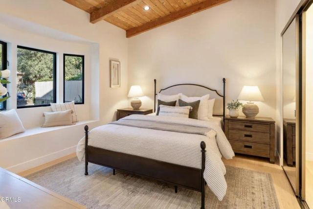 5578 Terrace Drive, La Crescenta, CA 91214