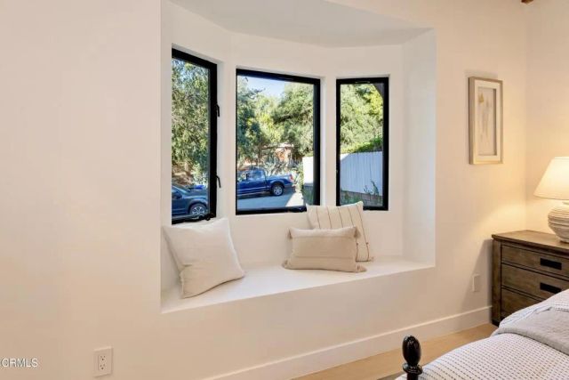 5578 Terrace Drive, La Crescenta, CA 91214