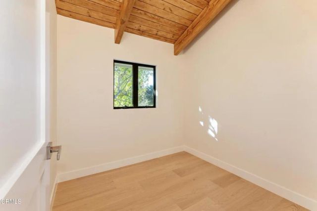 5578 Terrace Drive, La Crescenta, CA 91214