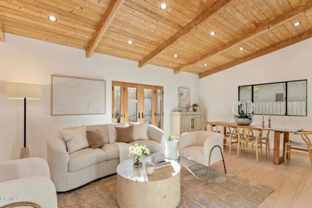 5578 Terrace Drive, La Crescenta, CA 91214