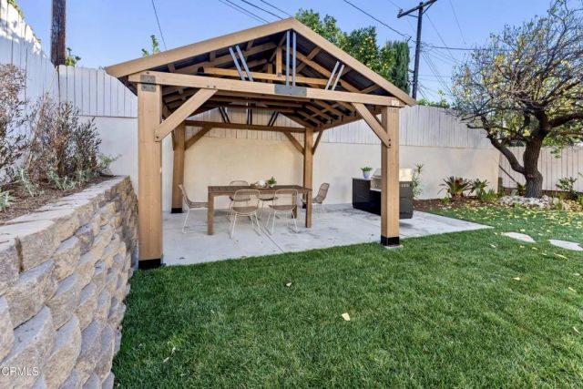 5578 Terrace Drive, La Crescenta, CA 91214