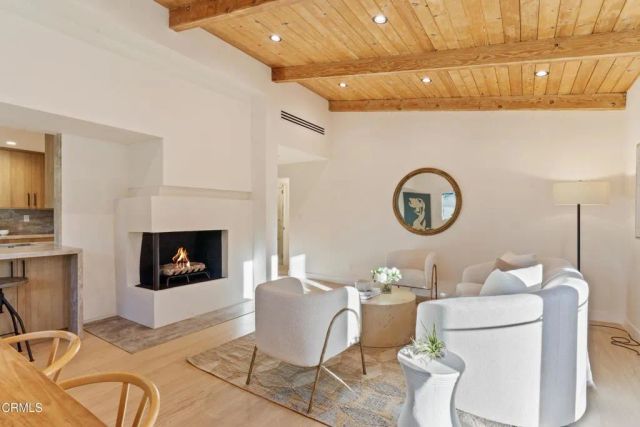 5578 Terrace Drive, La Crescenta, CA 91214