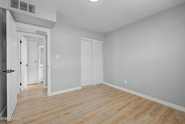 1925 W VILLAGE Drive 2, Phoenix, AZ 85023