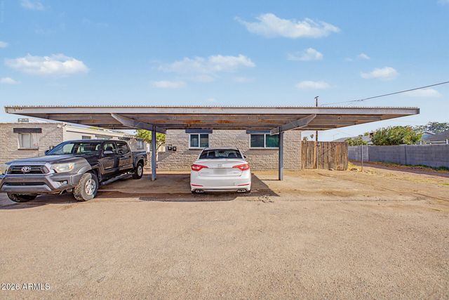1925 W VILLAGE Drive 2, Phoenix, AZ 85023