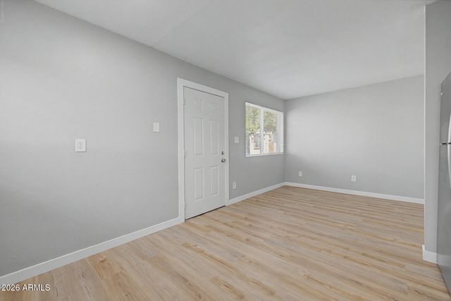 1925 W VILLAGE Drive 2, Phoenix, AZ 85023