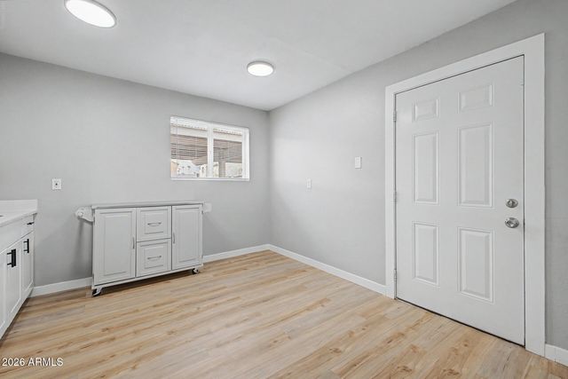 1925 W VILLAGE Drive 2, Phoenix, AZ 85023