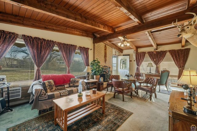 9415 T4 RD, Hoyt, KS 66440