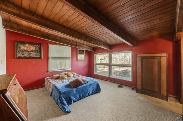 9415 T4 RD, Hoyt, KS 66440