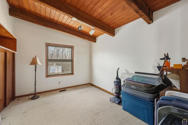 9415 T4 RD, Hoyt, KS 66440