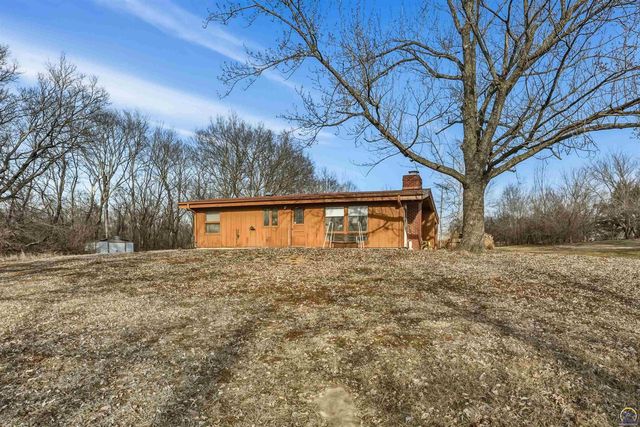 9415 T4 RD, Hoyt, KS 66440