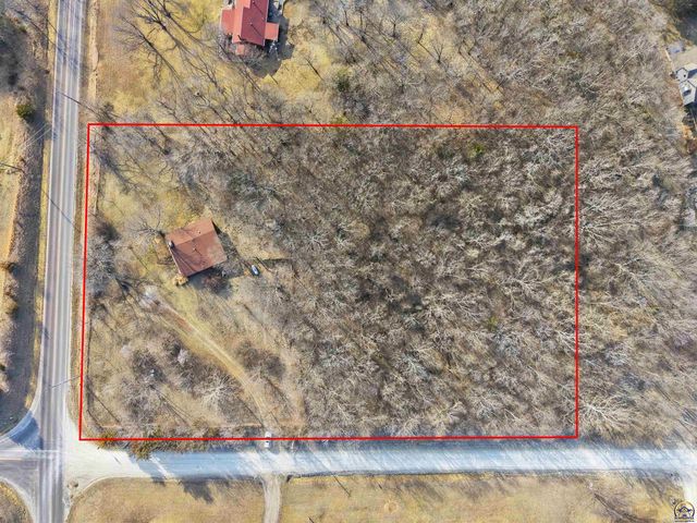 9415 T4 RD, Hoyt, KS 66440