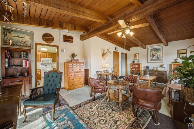 9415 T4 RD, Hoyt, KS 66440