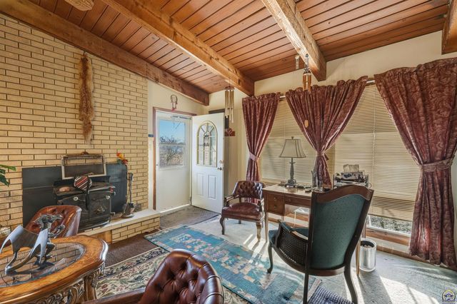 9415 T4 RD, Hoyt, KS 66440