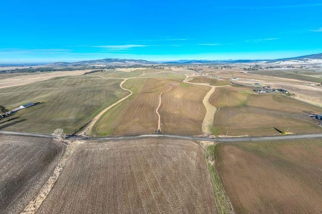 11879 E Elder Rd, Valleyford, WA 99036