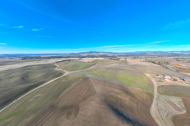 11879 E Elder Rd, Valleyford, WA 99036