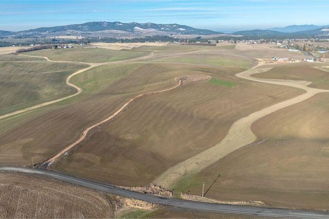 11879 E Elder Rd, Valleyford, WA 99036